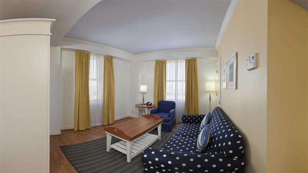 Indigo Downtown By Ihg Dallas