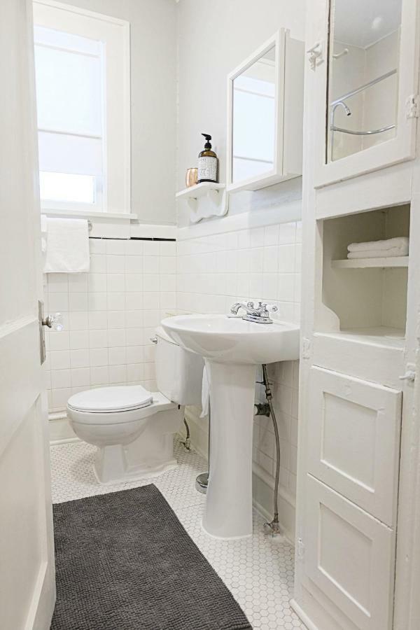 The 1920s Mainstay Flat On Lower Greenville * Dallas