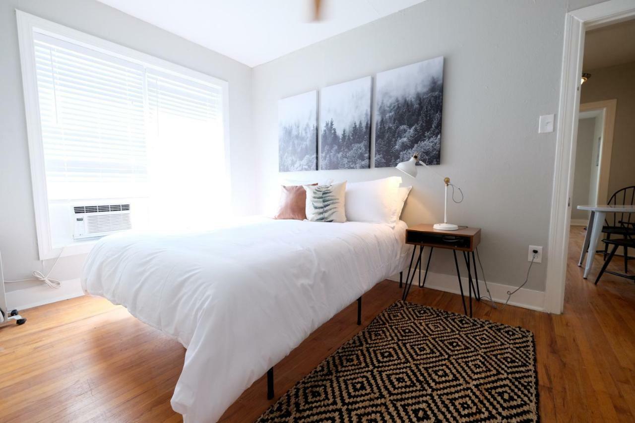 Apartment Fresh & Bright, Lower-greenville Ave Area Dallas