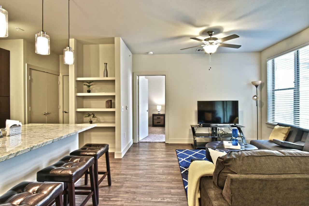 Ga Living - Knox District Uptown Apartment