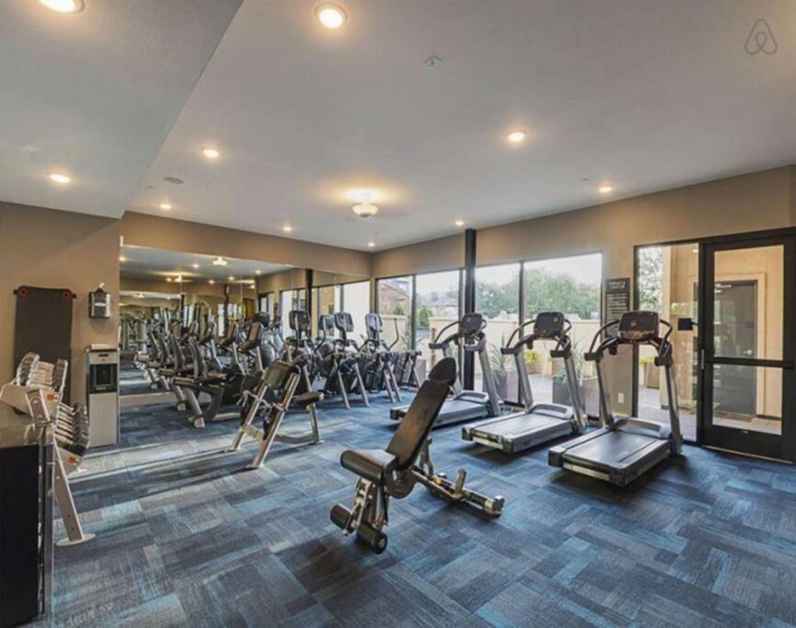 Ga Living - Knox District Uptown