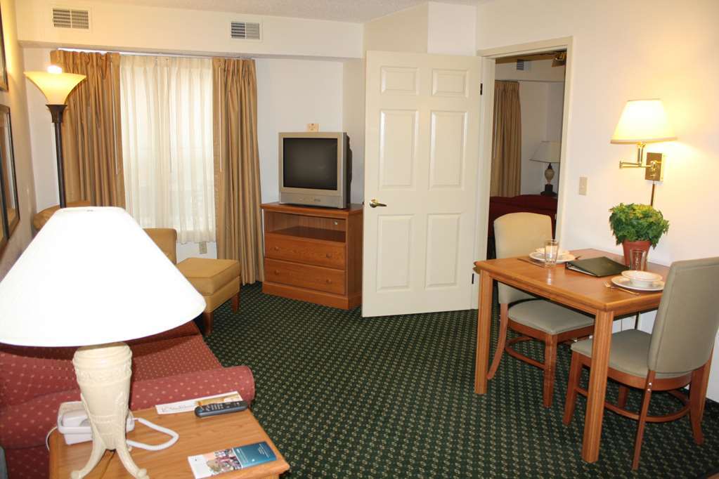 Hotel Homewood By Hilton Dallas-park Area Dallas