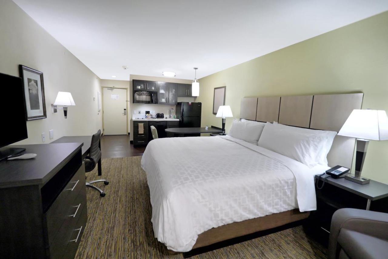 Hotel Candlewood - Plano Medical Center 2*