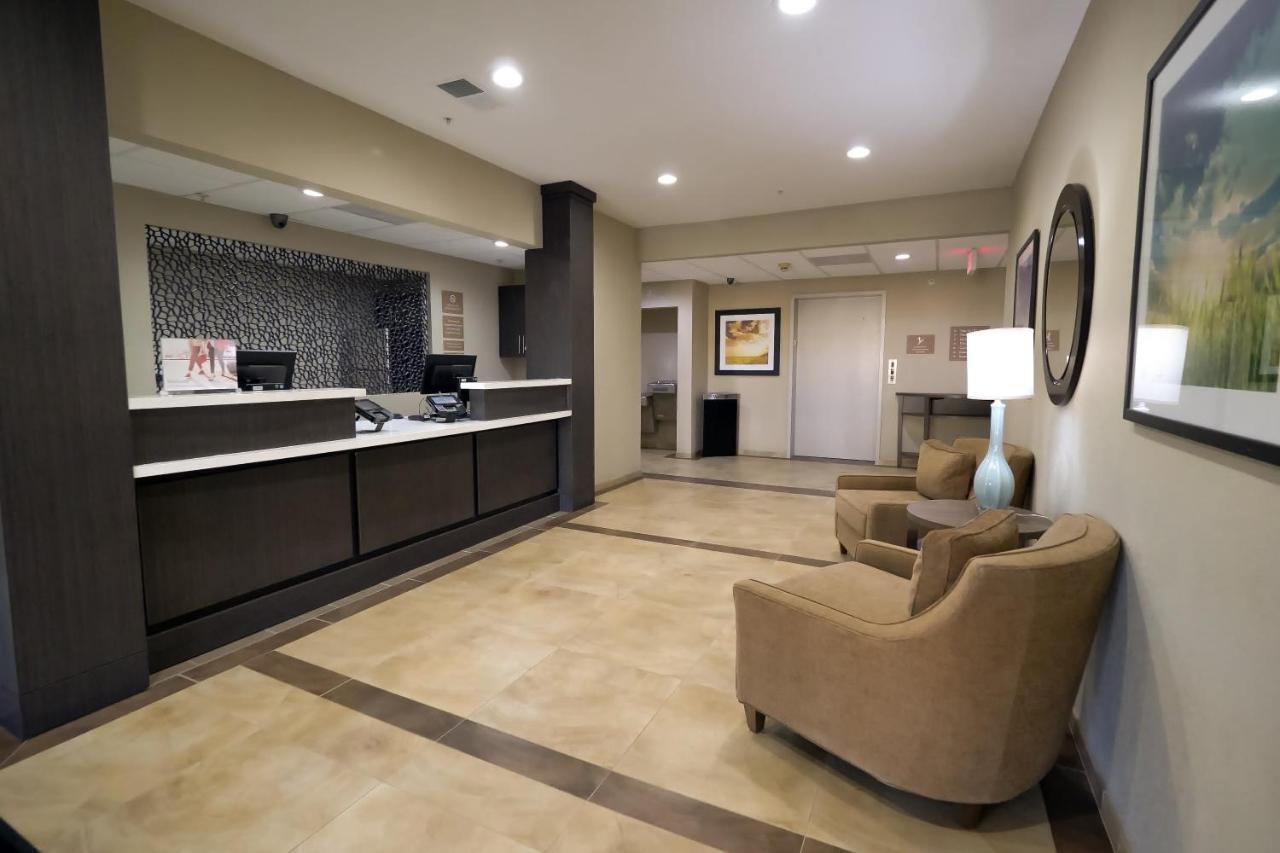 Hotel Candlewood - Plano Medical Center