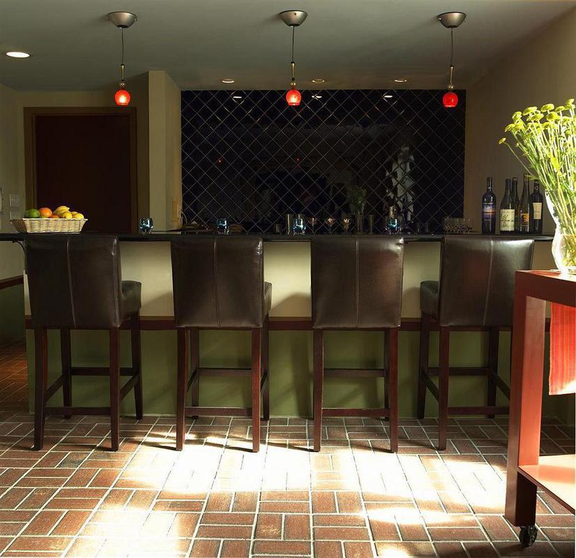 Belmont Hotel