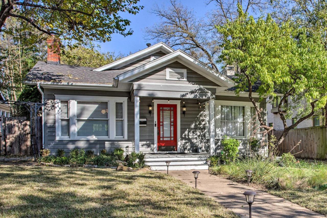 Couples Retreat Walk To Lower Greenville! Holiday home *