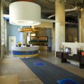 Aloft Downtown Hotel