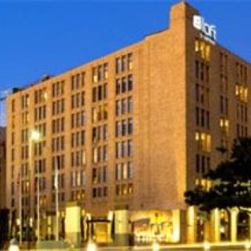 Aloft Downtown Dallas