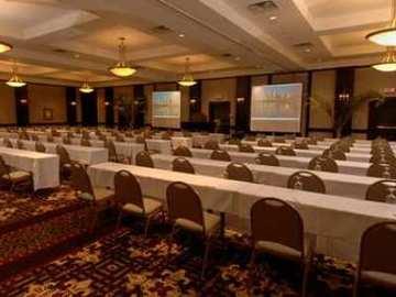 Doubletree By Hilton Market Center Hotel 3*