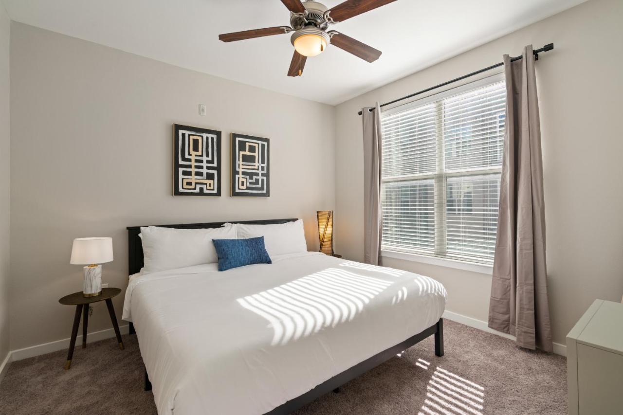 Kasa Highland Park Aparthotel