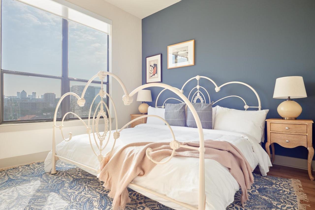 Aparthotel Sonder At Reverchon Park