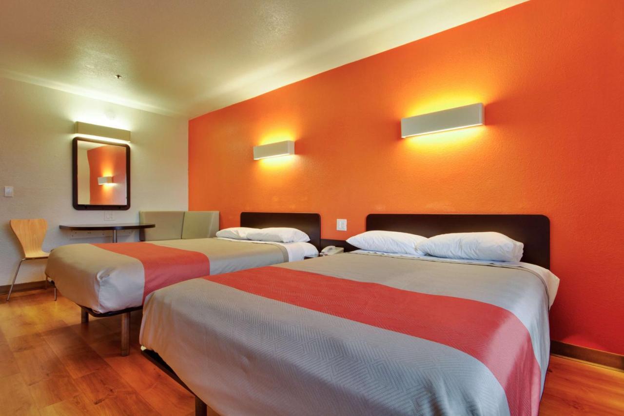 6 - Fair Park Hotel Dallas