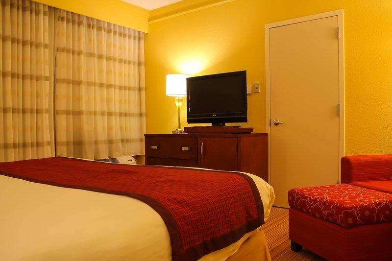 Country & By Radisson, Dallas-love Field 3*