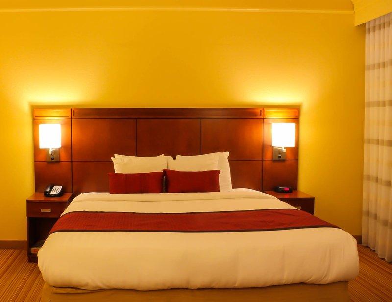 Hotel Country & By Radisson, Dallas-love Field 3*