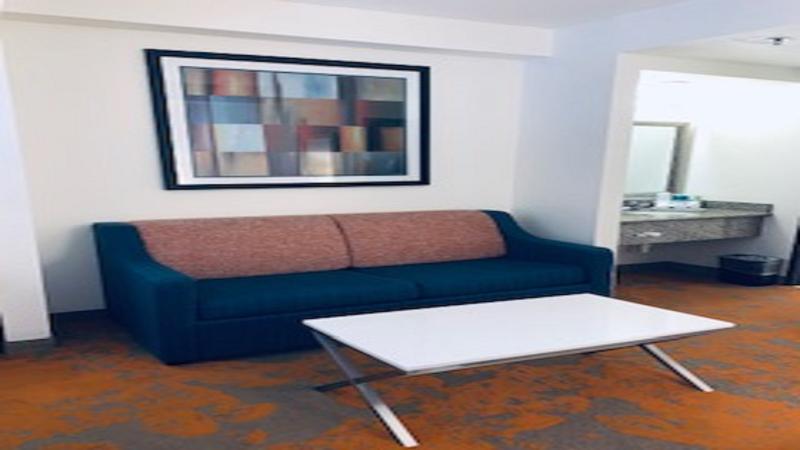 Express & - Park Northeast By Ihg Hotel 3*