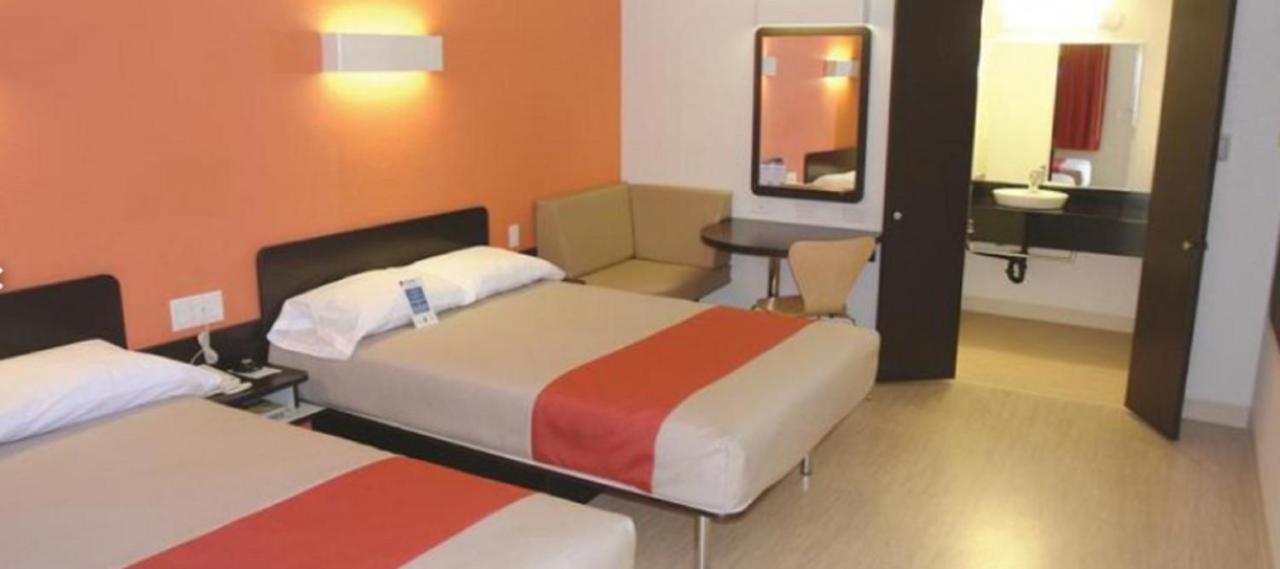6 - Fair Park Hotel Dallas