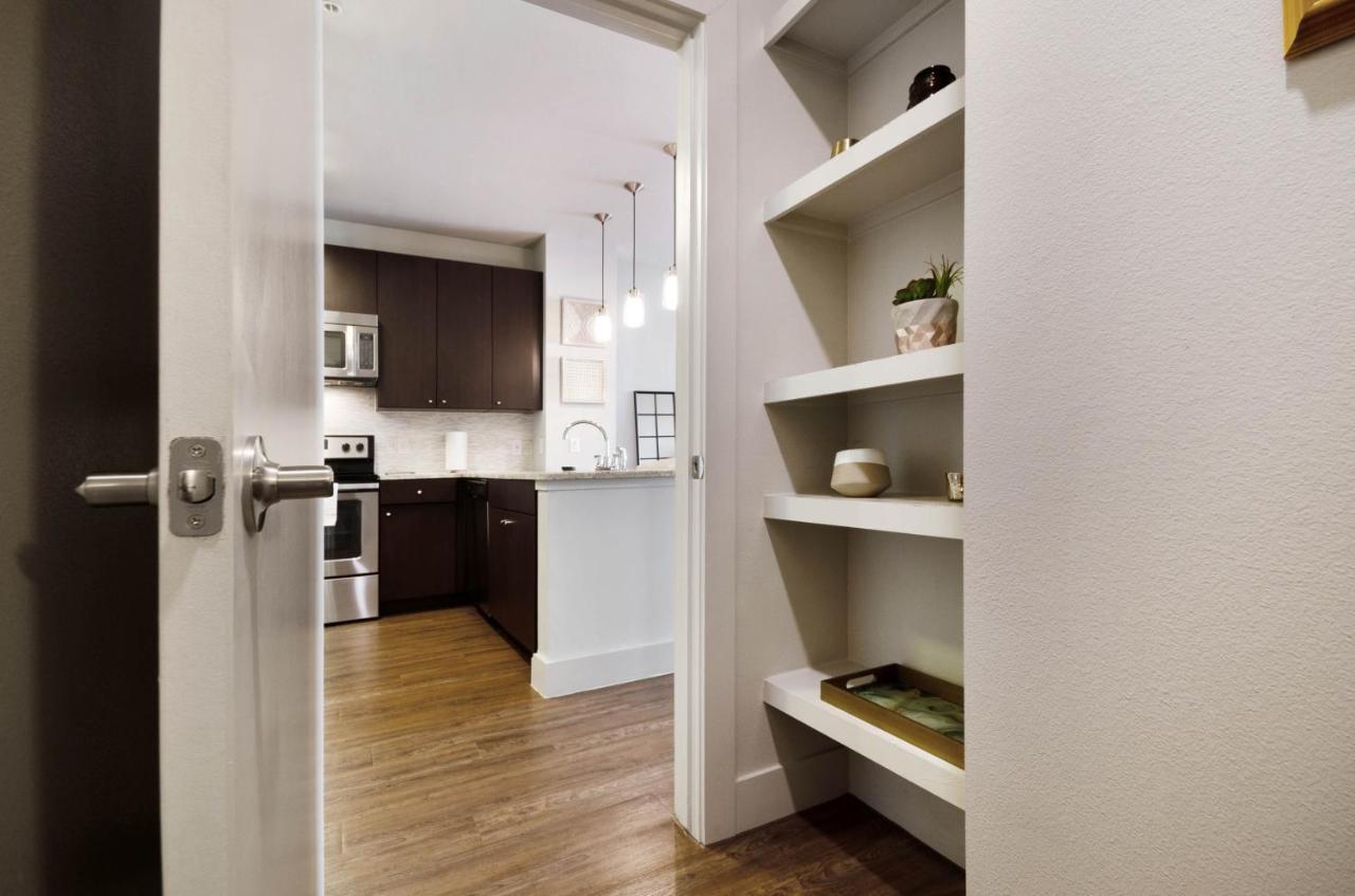 Bell Knox Apartment