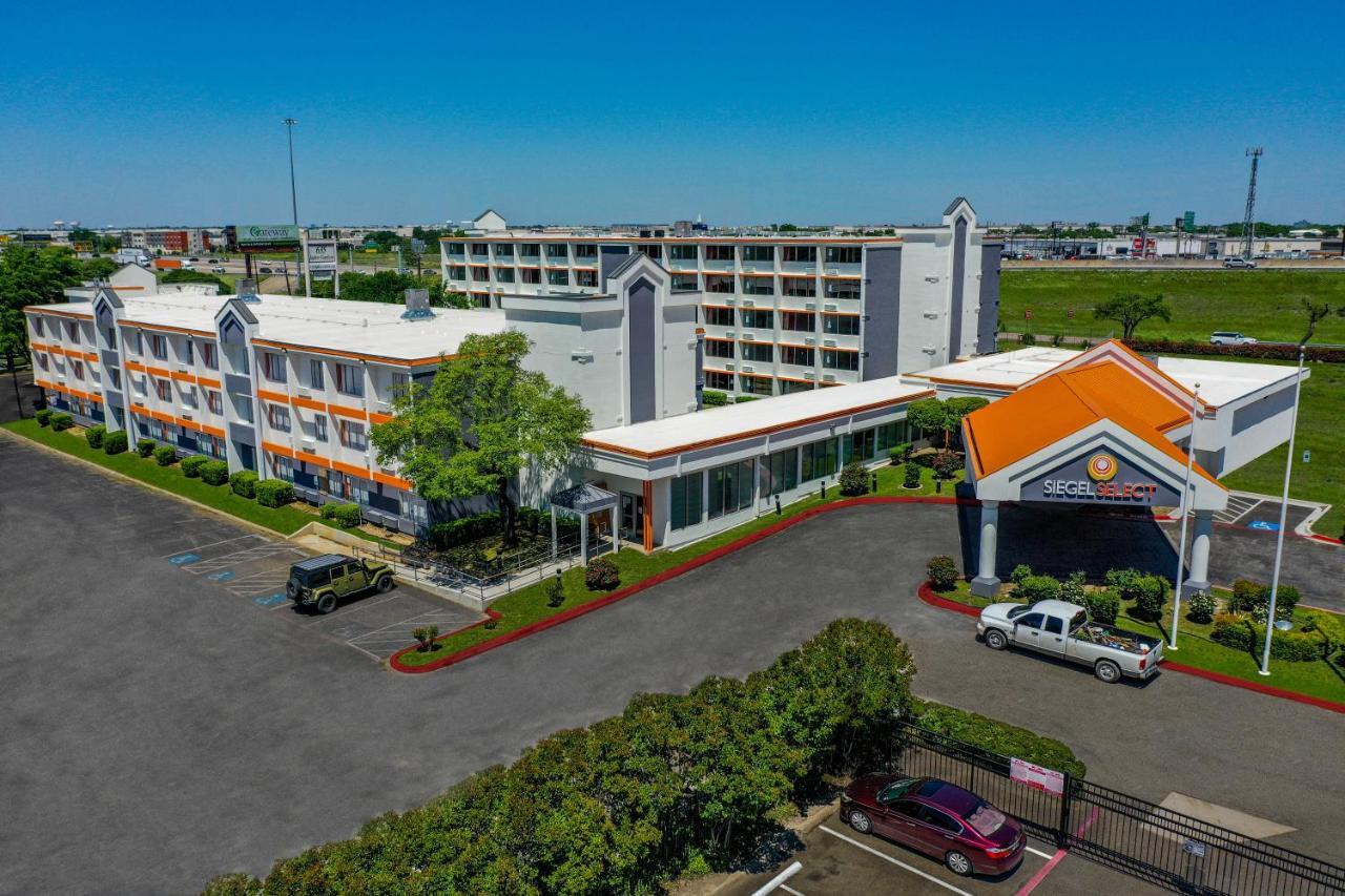Siegel Select Hotel Dallas