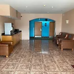 Tropicana Inn And Suites