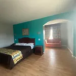 Tropicana Inn And Suites