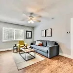 Bright And Cheerful Flat, Near Fair Park