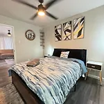The Beacon Suite 1Bd Apt