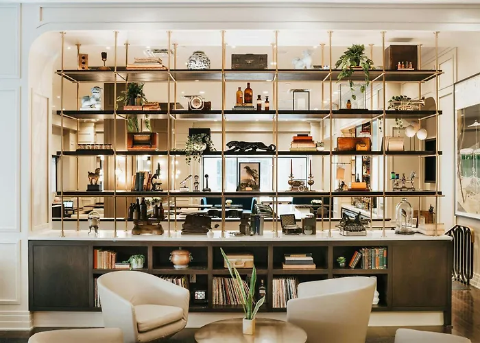 Renaissance Saint Elm Dallas Downtown Hotel