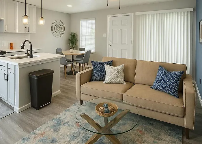 The Beacon Suite 1Bd Apt