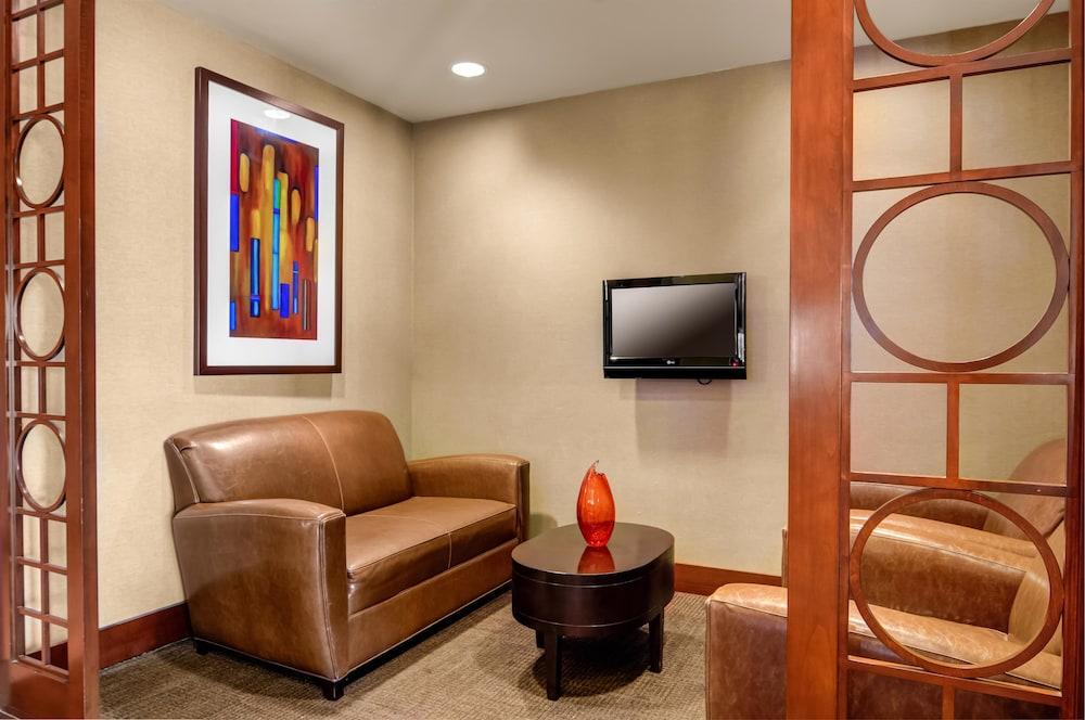 Hyatt Place Park