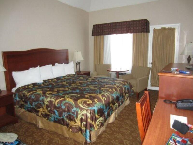 Tropicana And Motel *