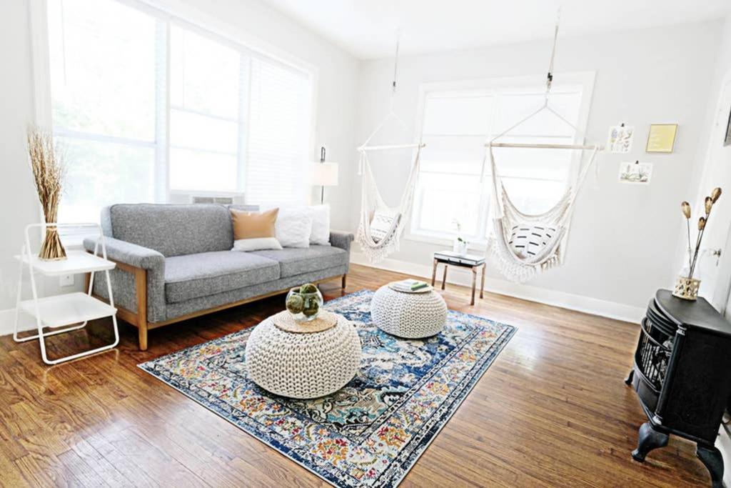 Native, Lower-greenville Ave Area Apartment *