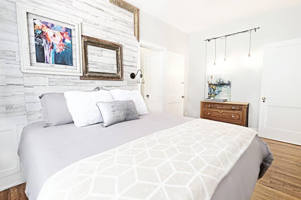 Apartment Native, Lower-greenville Ave Area