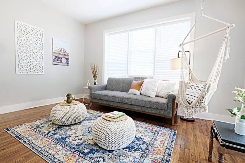 Native, Lower-greenville Ave Area Dallas