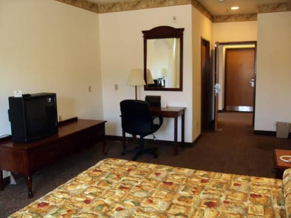 Tropicana And Motel