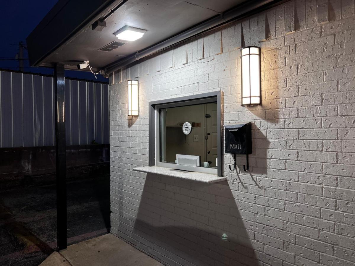 Bishop Arts Suites Downtown Dallas Near I-35E Hotel *