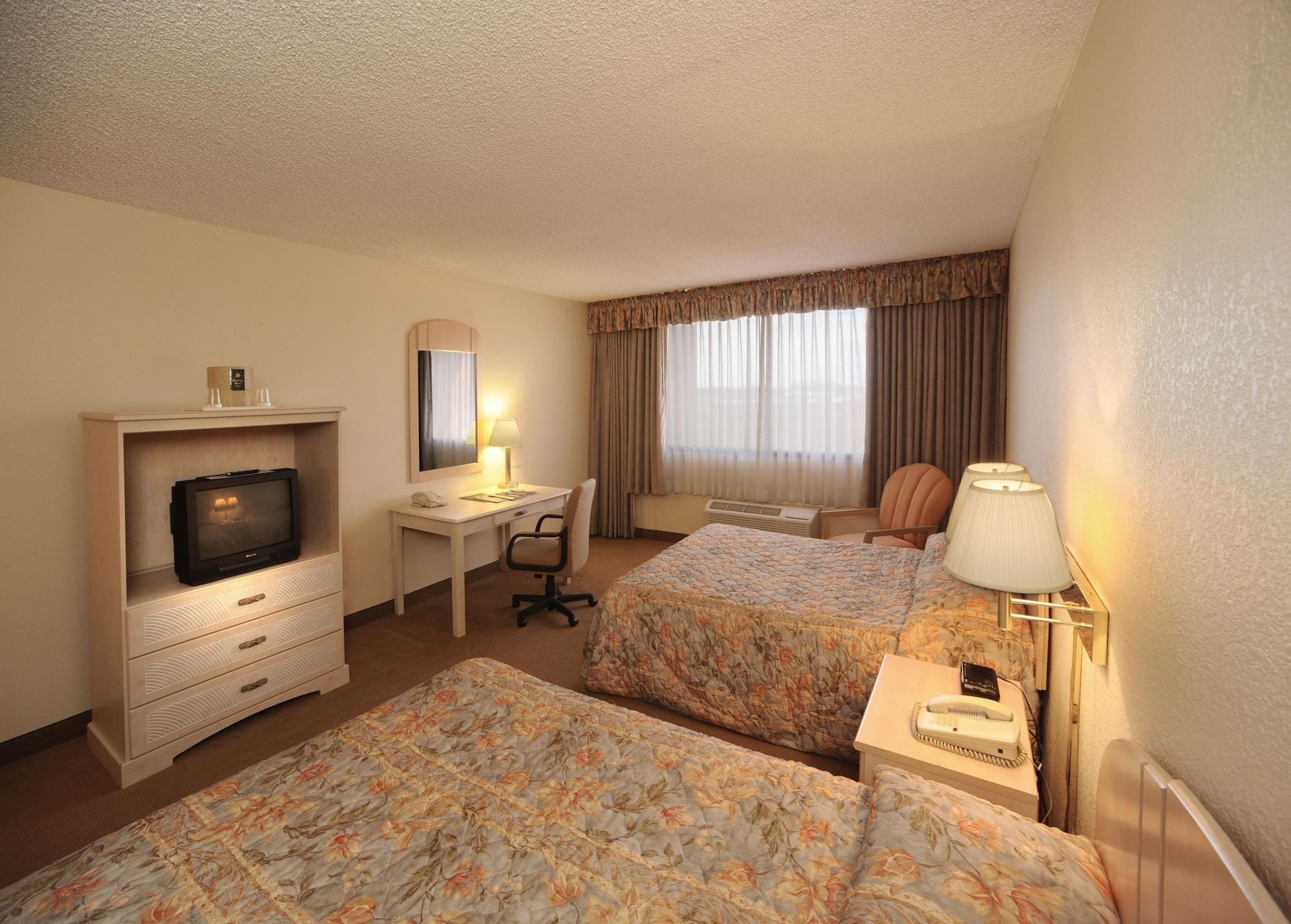 Sterling Hotel 3*