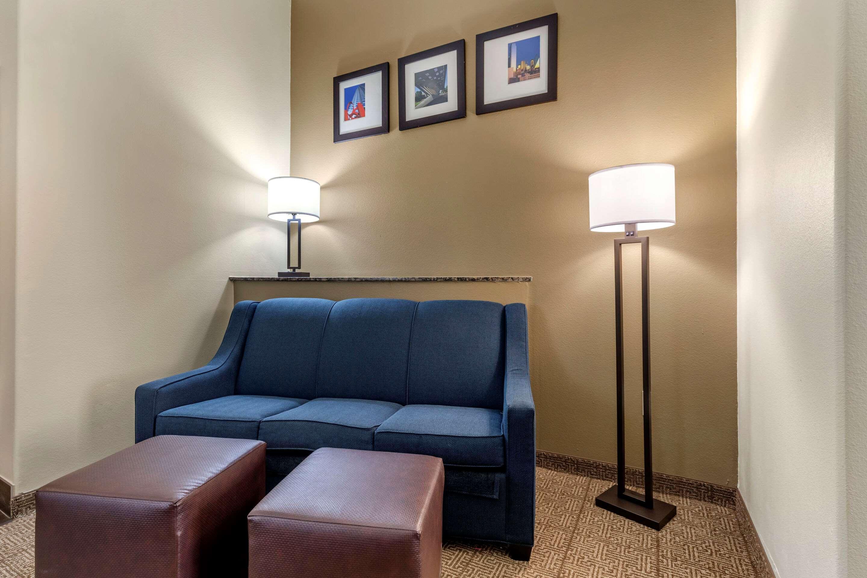 Comfort West - Cockrell Hill Hotel 3*