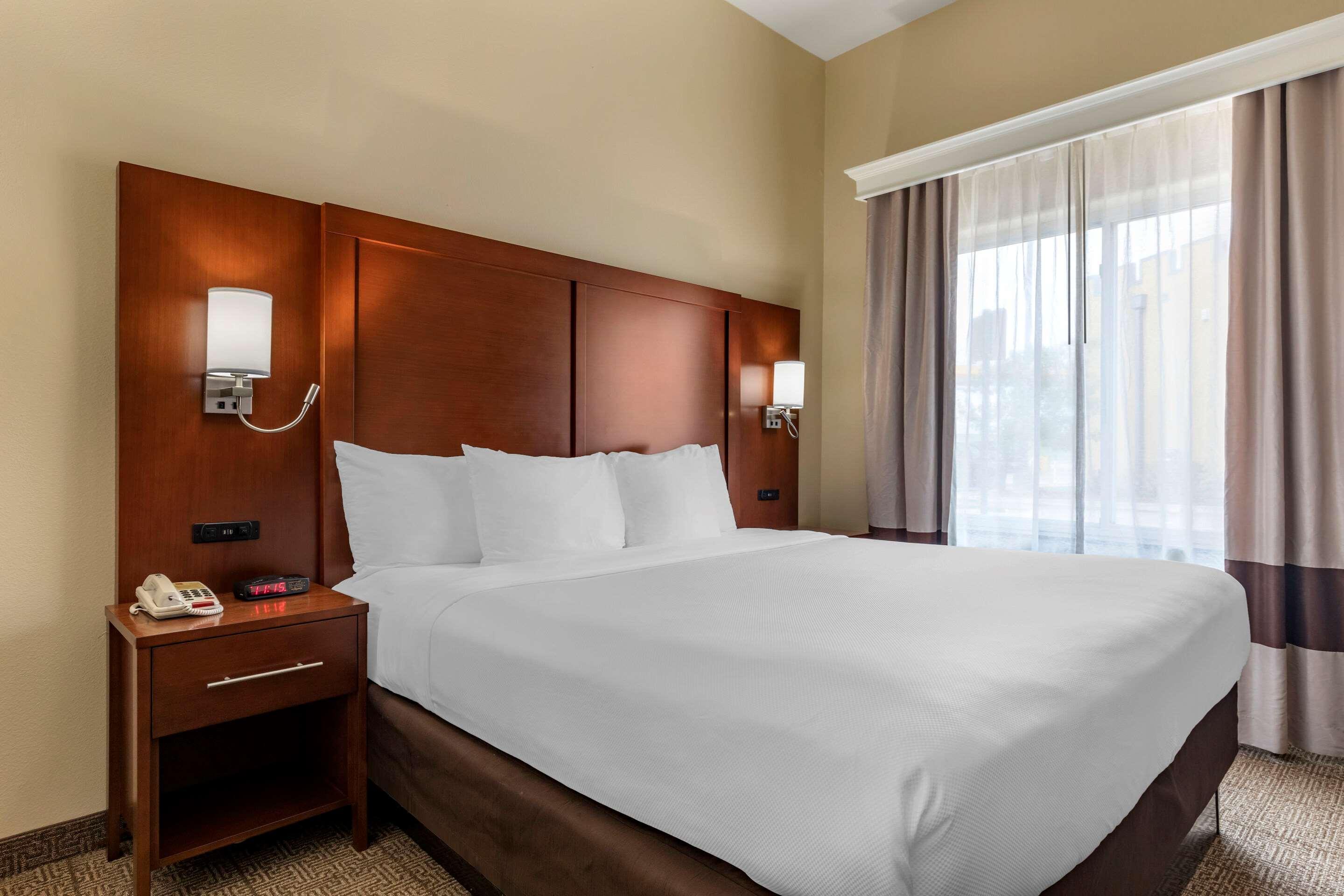 Comfort West - Cockrell Hill Hotel Dallas