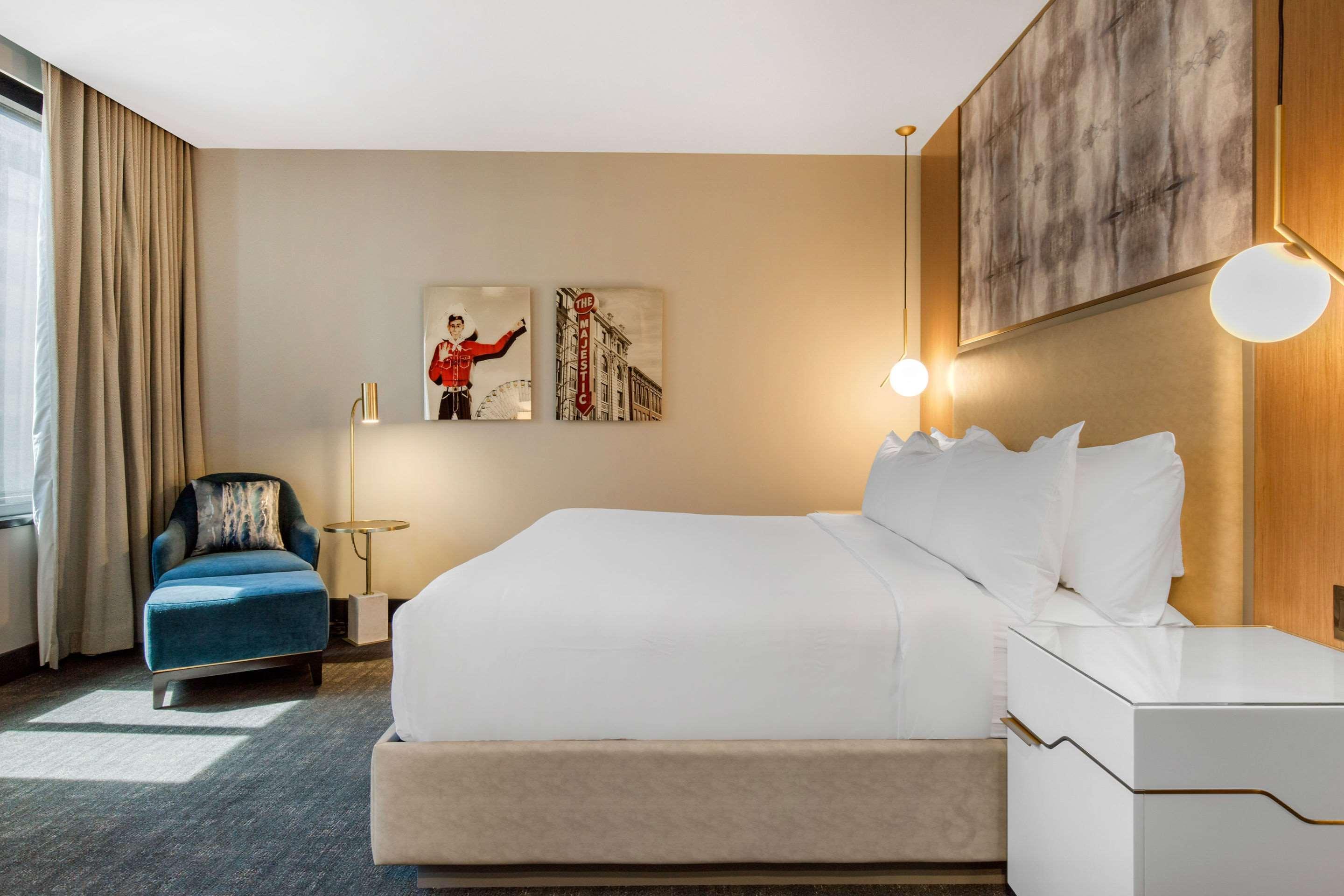 Renaissance Saint Elm Downtown 4*