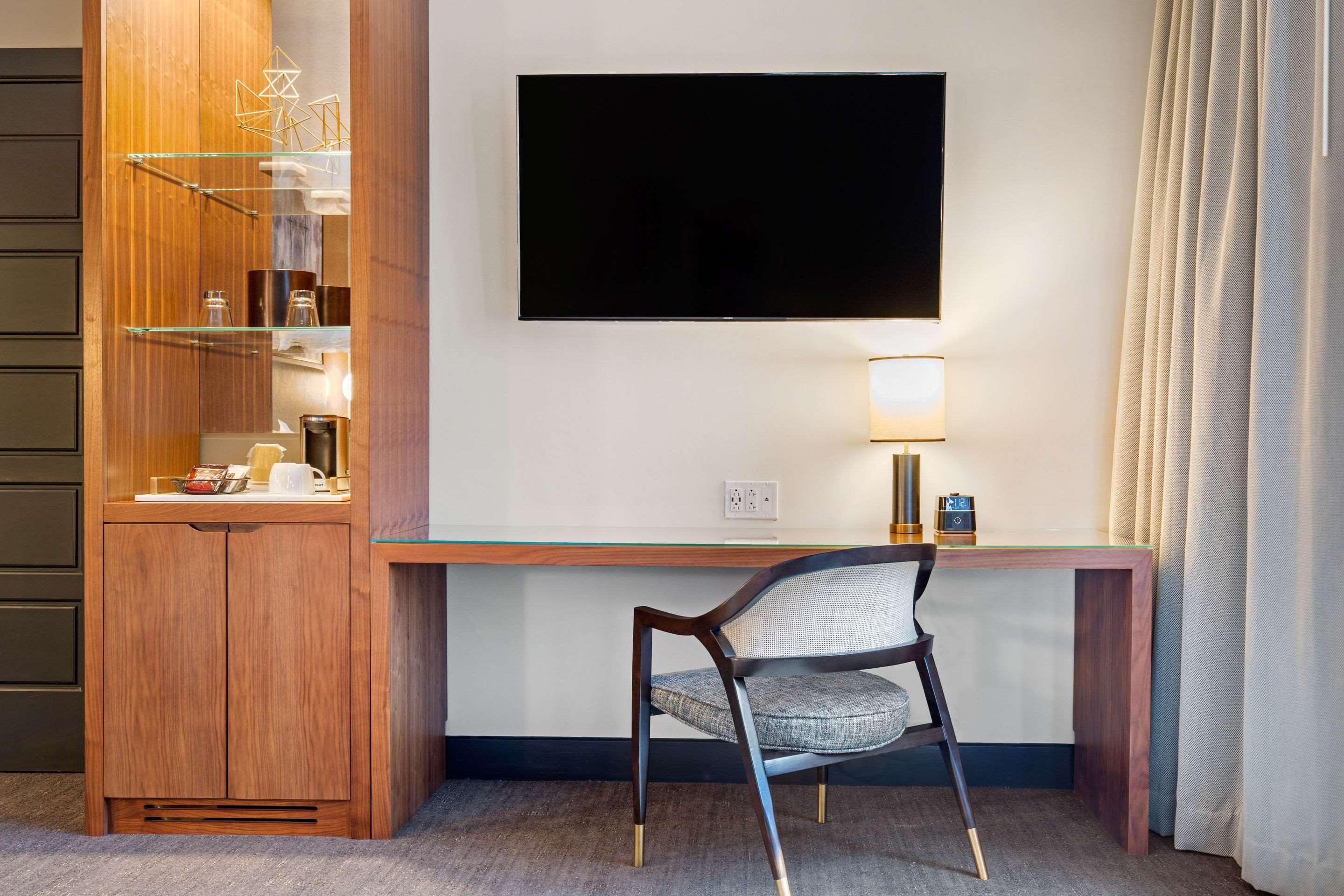 Renaissance Saint Elm Downtown 4* Dallas