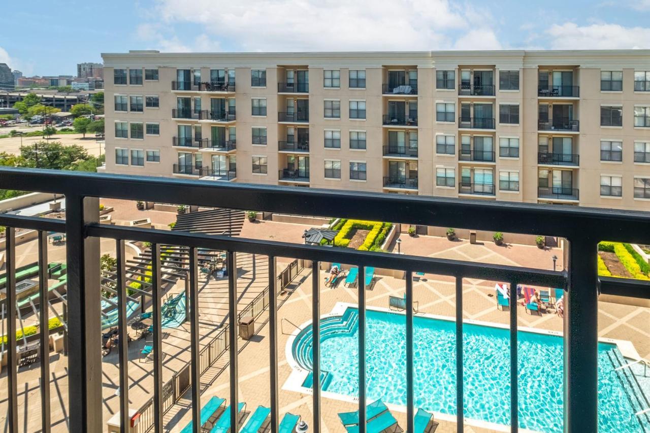 Apartment 2br Executive With Pool, Gym And Fast Wi-fi By Envitae *