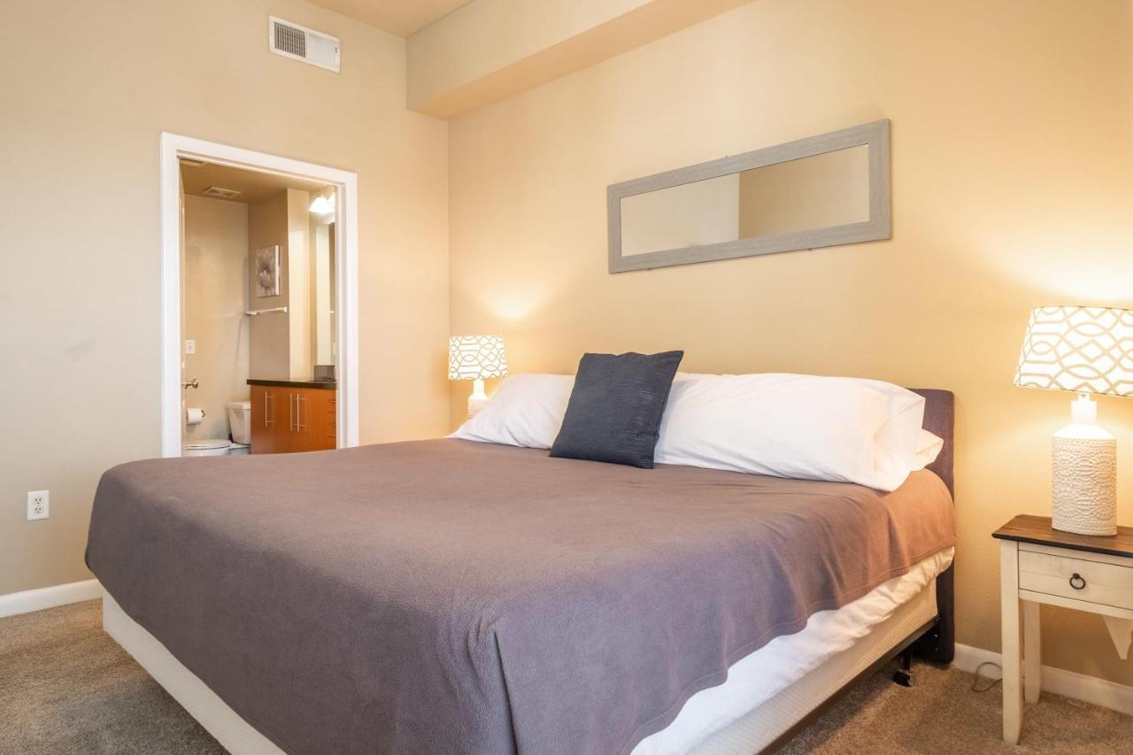 2br Executive With Pool, Gym And Fast Wi-fi By Envitae * Dallas