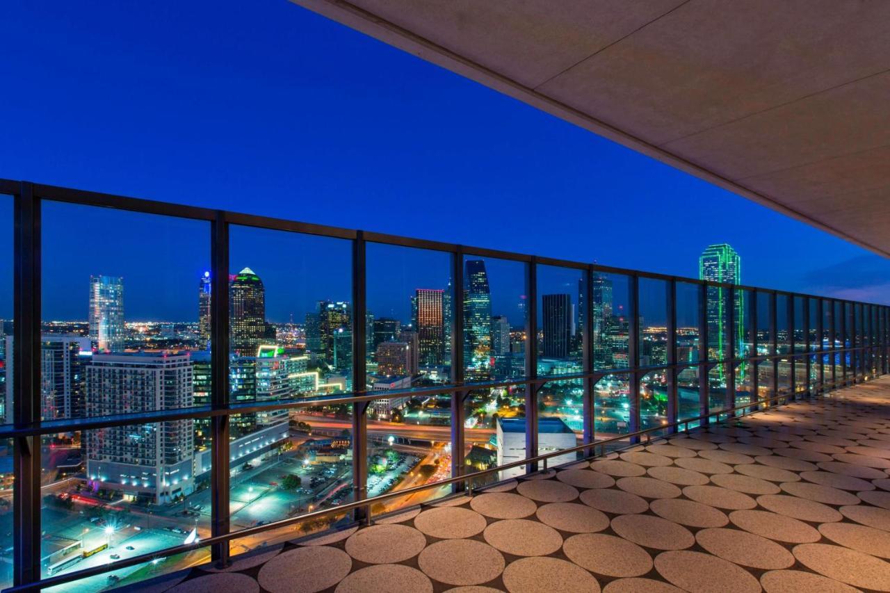 W Dallas