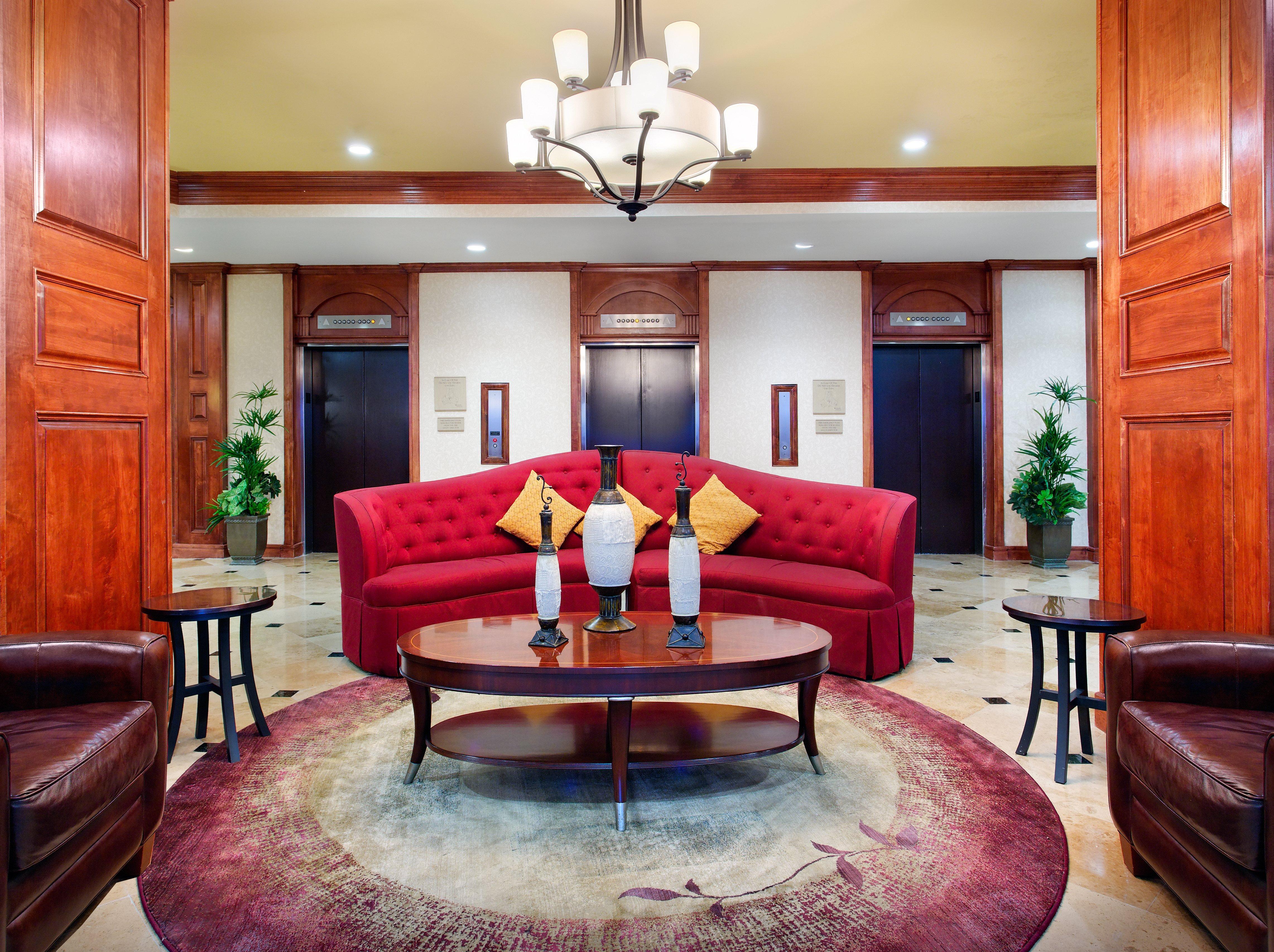 Express Market Center By Ihg