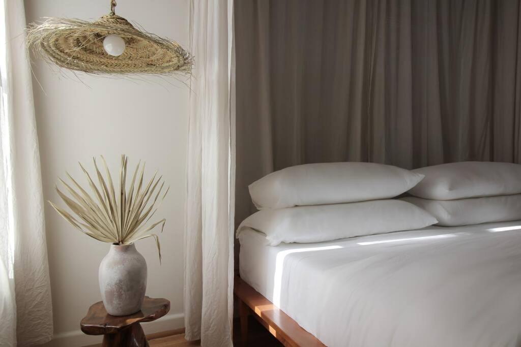 Citizen Nomad: A Desert Retreat In The Dallas