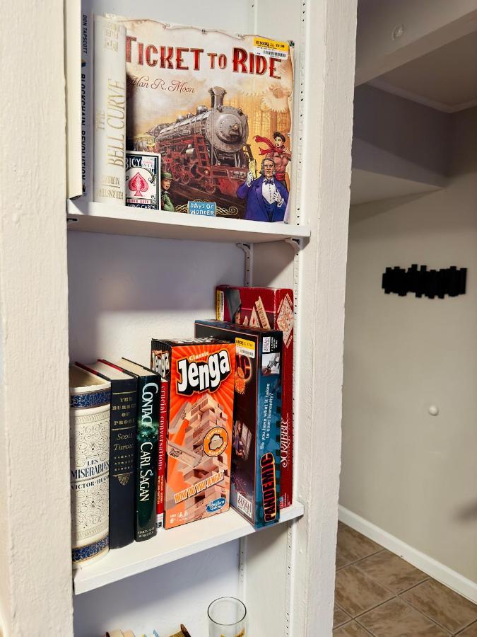 Hifi Sound & Comfort - Uptown / 2-story Loft *