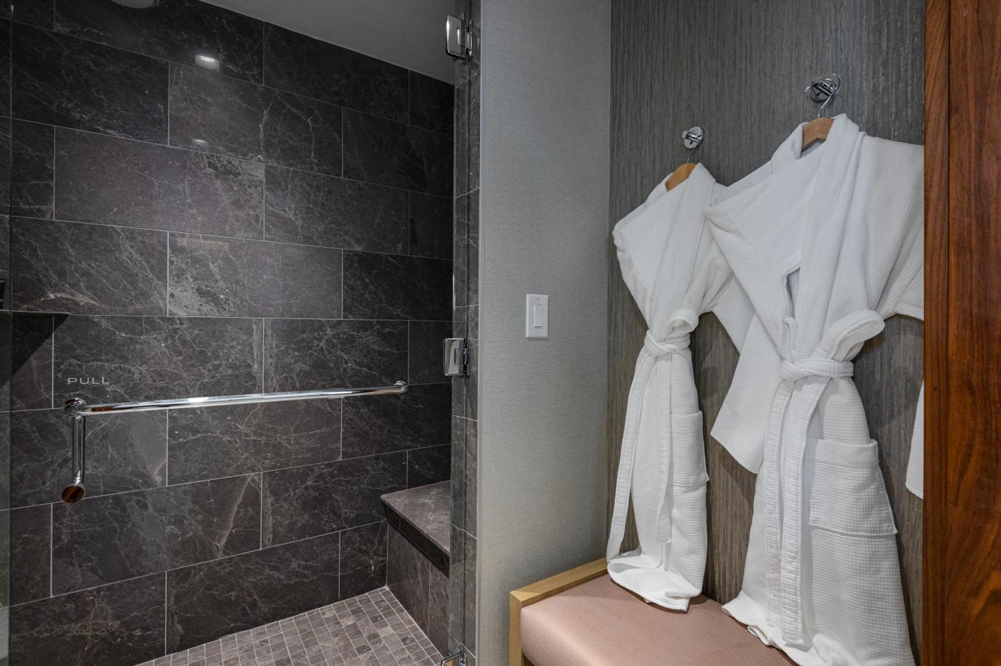 Drey 4* Dallas