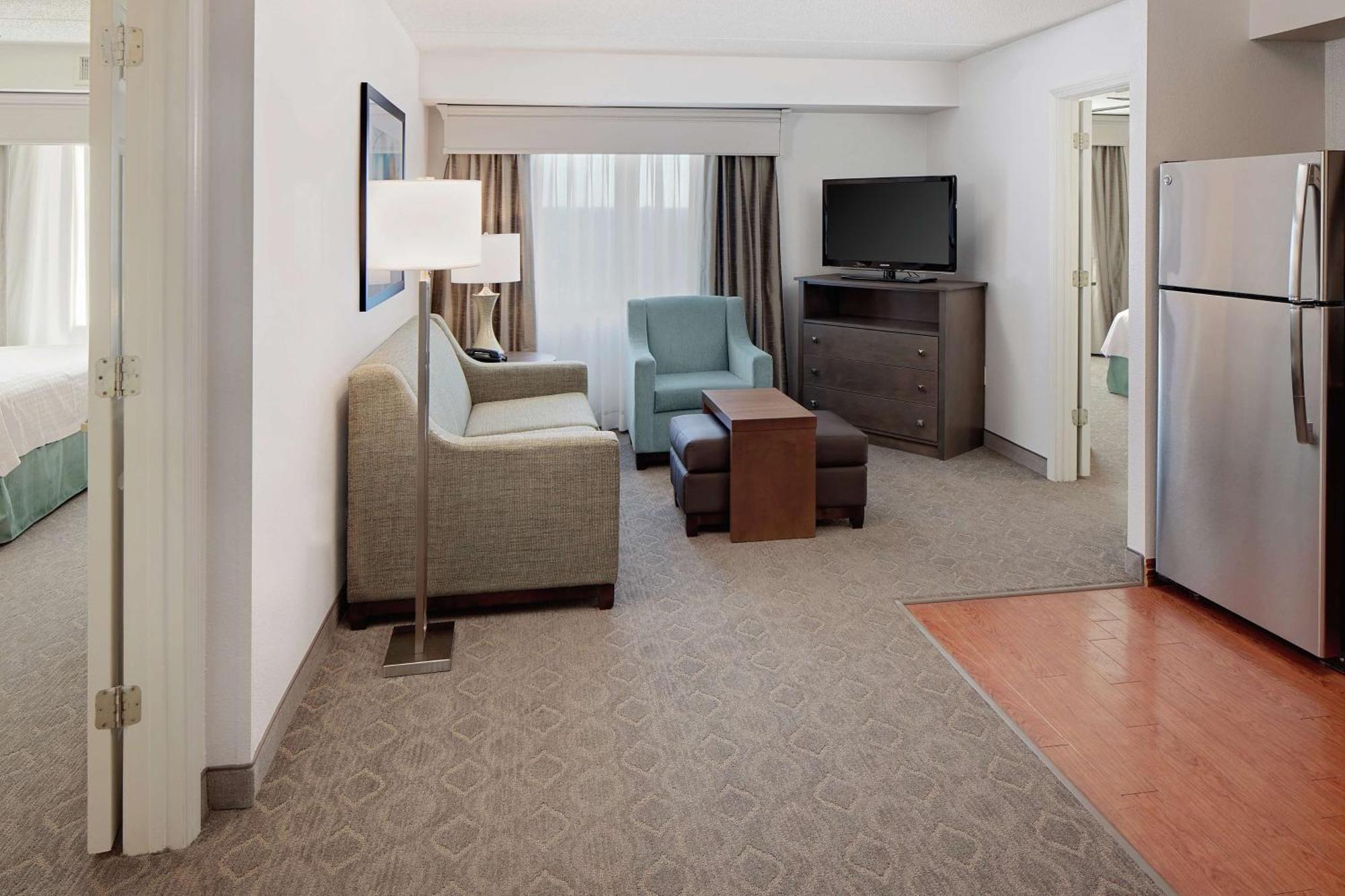 Hotel Homewood By Hilton Market Center