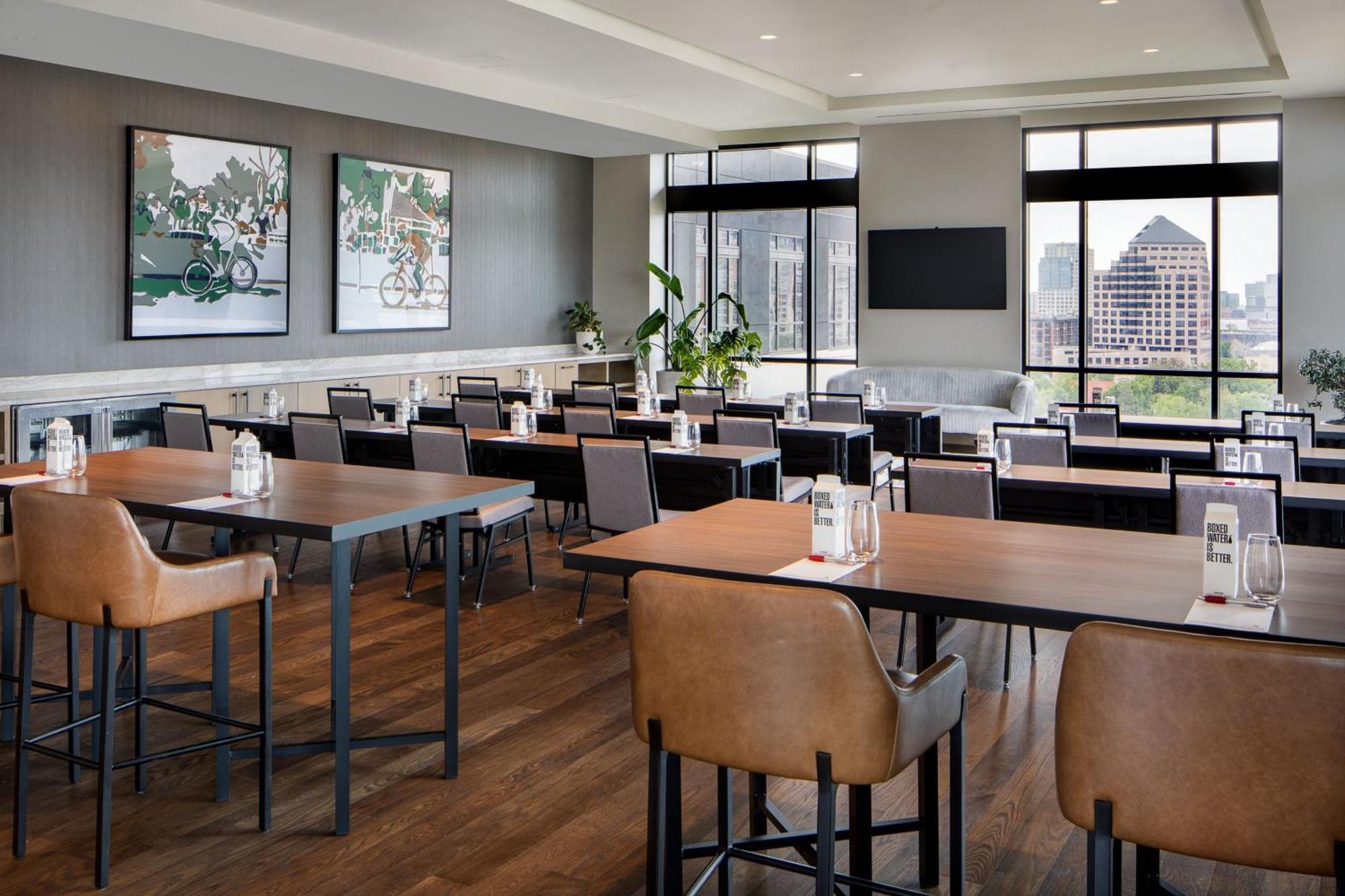 Hotel Marriott Uptown 4*