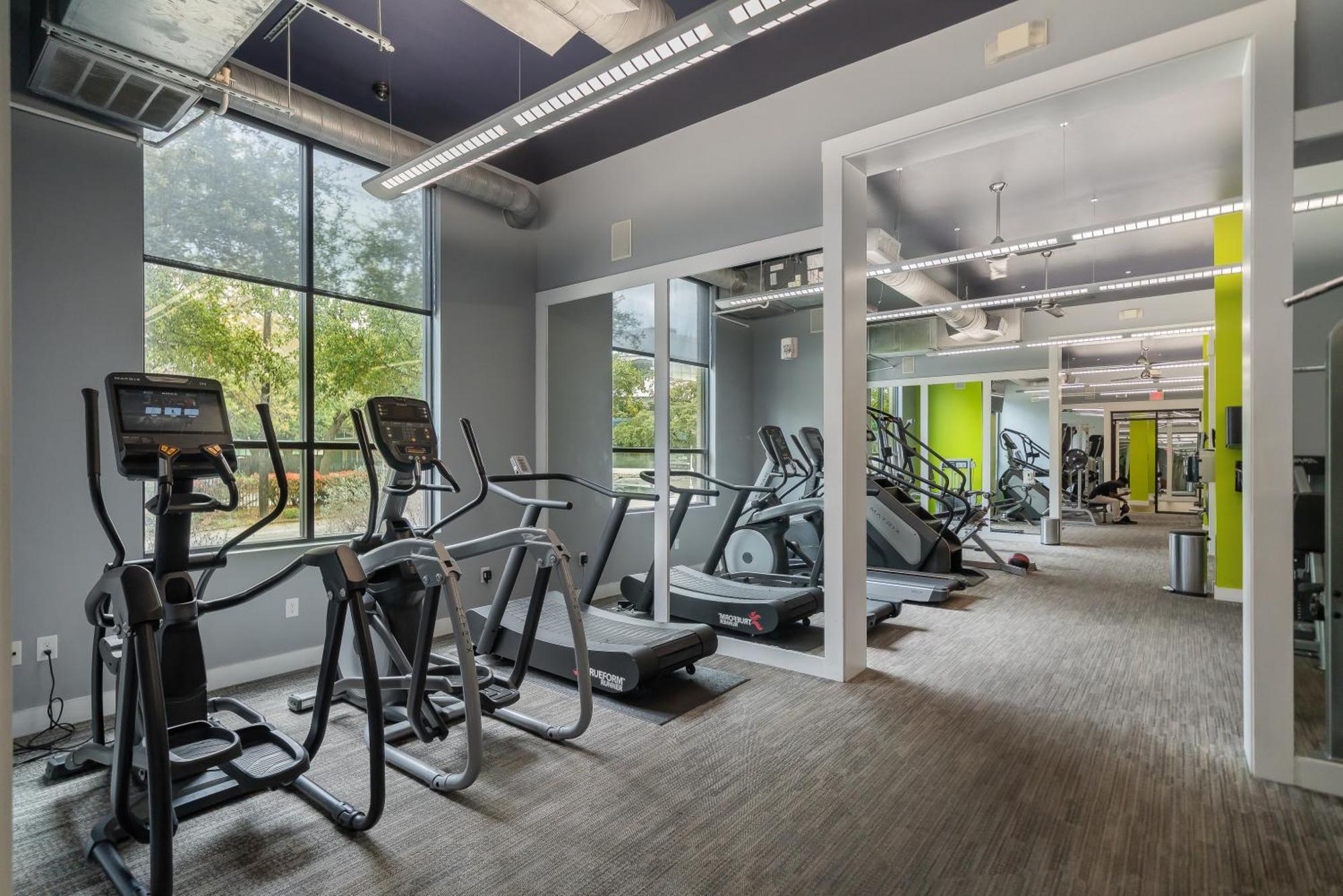 Park West 202 Uptown Haven, Pool, Gym, Parking